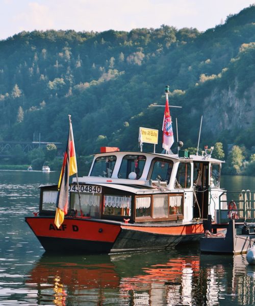 boat with german flag in Cochem